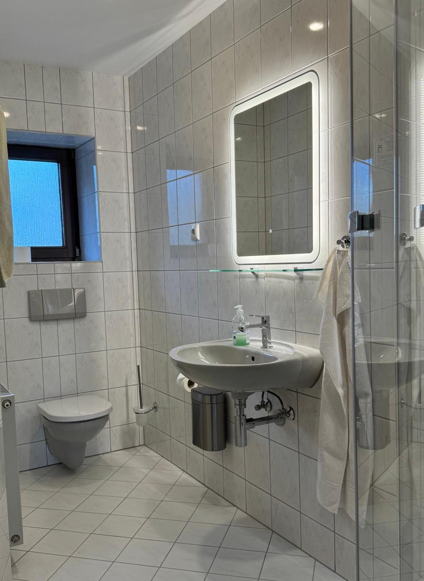 Landgasthof & Hotel Waldeck Treuen Ngoại thất bức ảnh